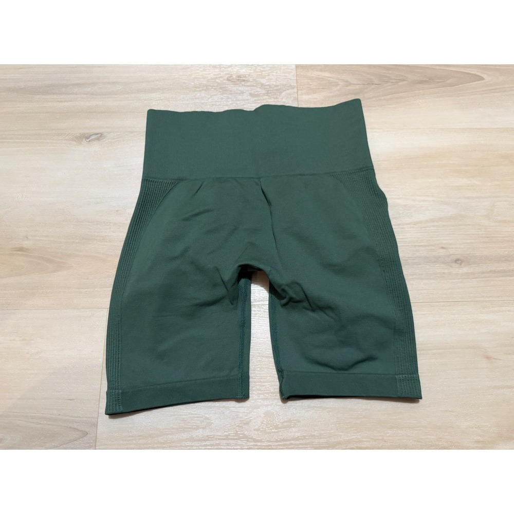 DIOSAFIT Women's Small Green High Waist Seamless Scrunch Biker Shorts